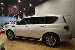 Infiniti QX80